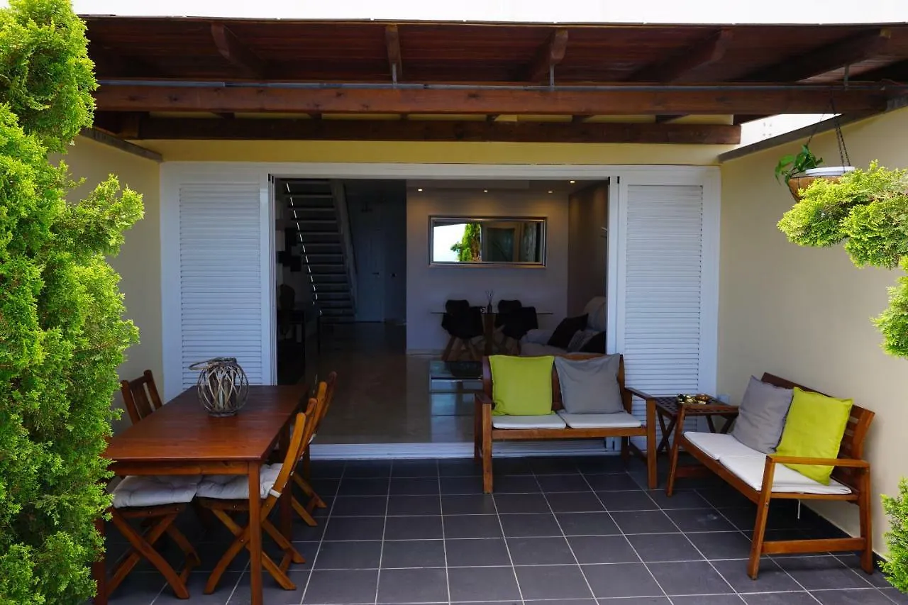 Beautiful Ocean-View Town House Villa Adeje Spanje
