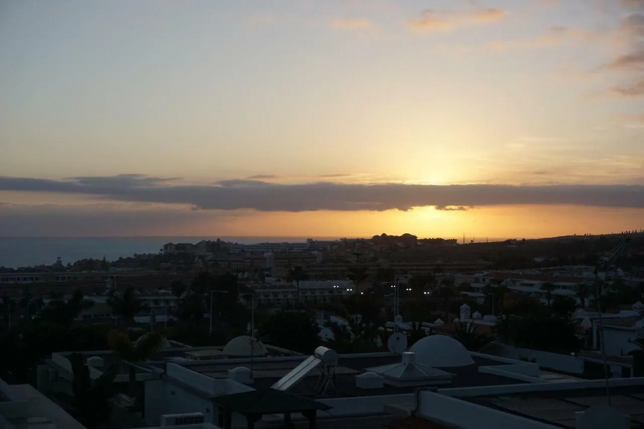 Beautiful Ocean-View Town House Villa Adeje 0*,  Spanje